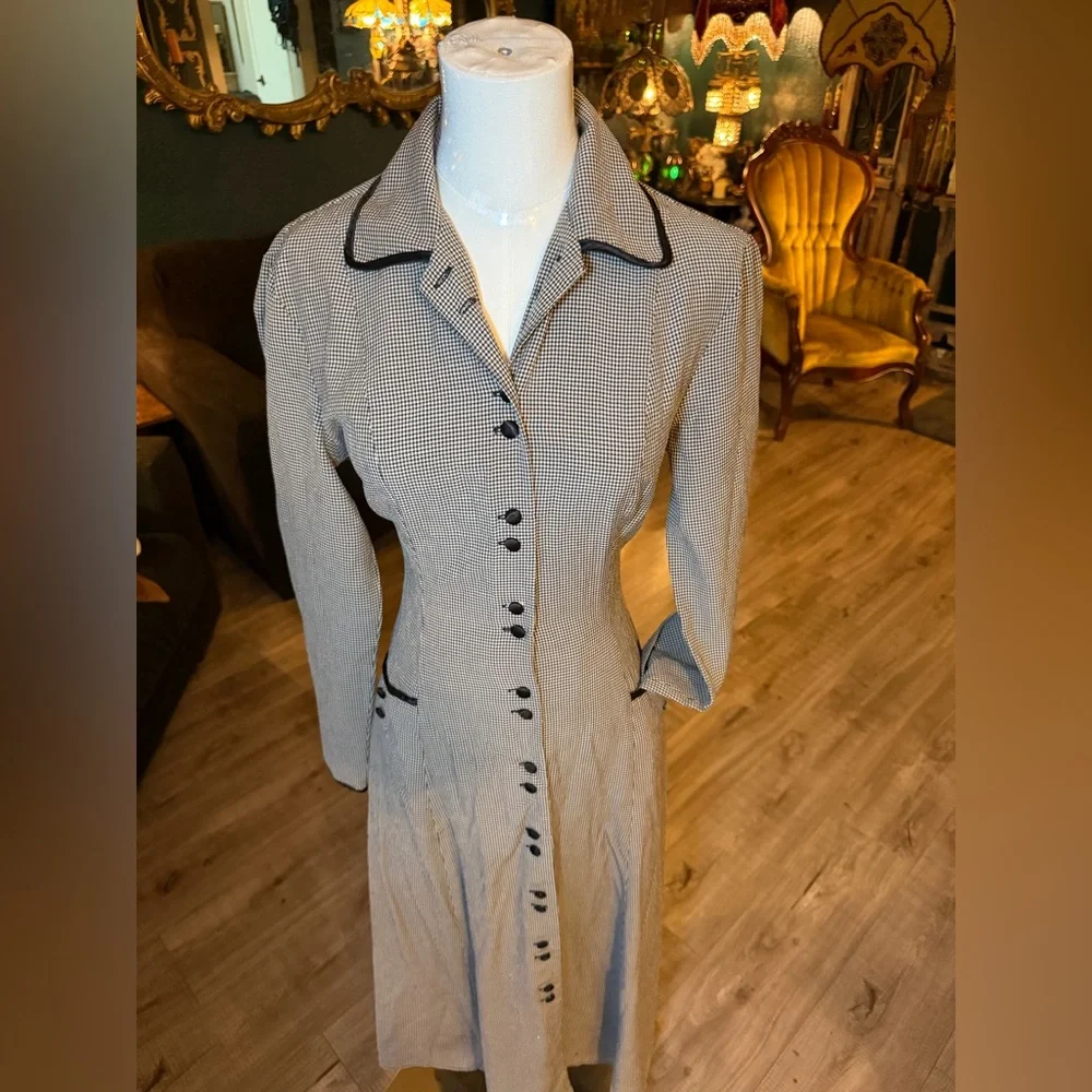 80s Pinup Houndstooth Coat Dress – Vintage Size 6 – Mix It Label - Picture 3 of 12